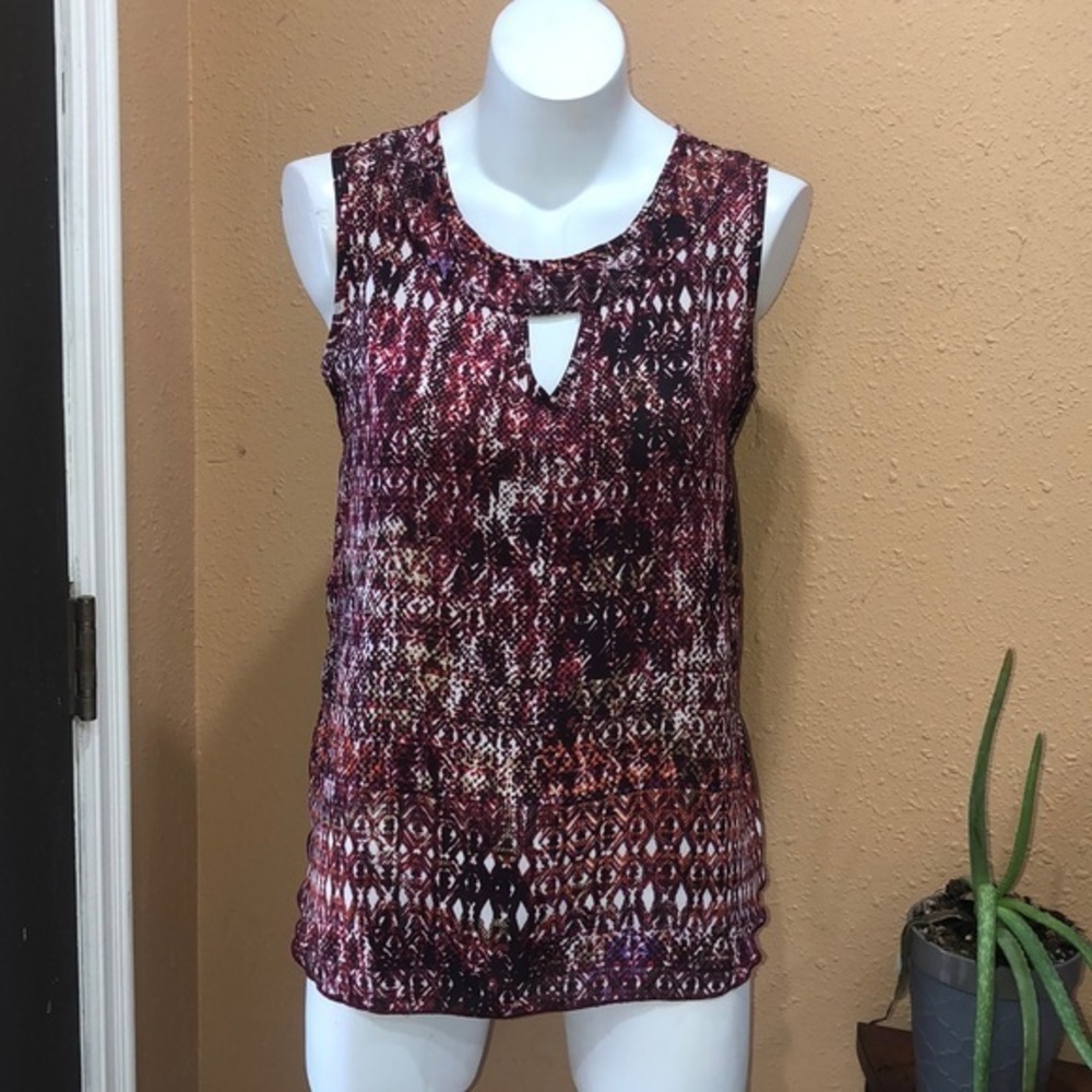 Emi & Joe patterned sleeveless top